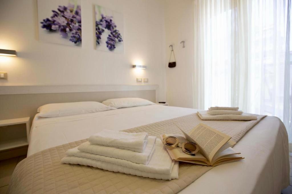 Hotel Elite تّشيرفييا المظهر الخارجي الصورة